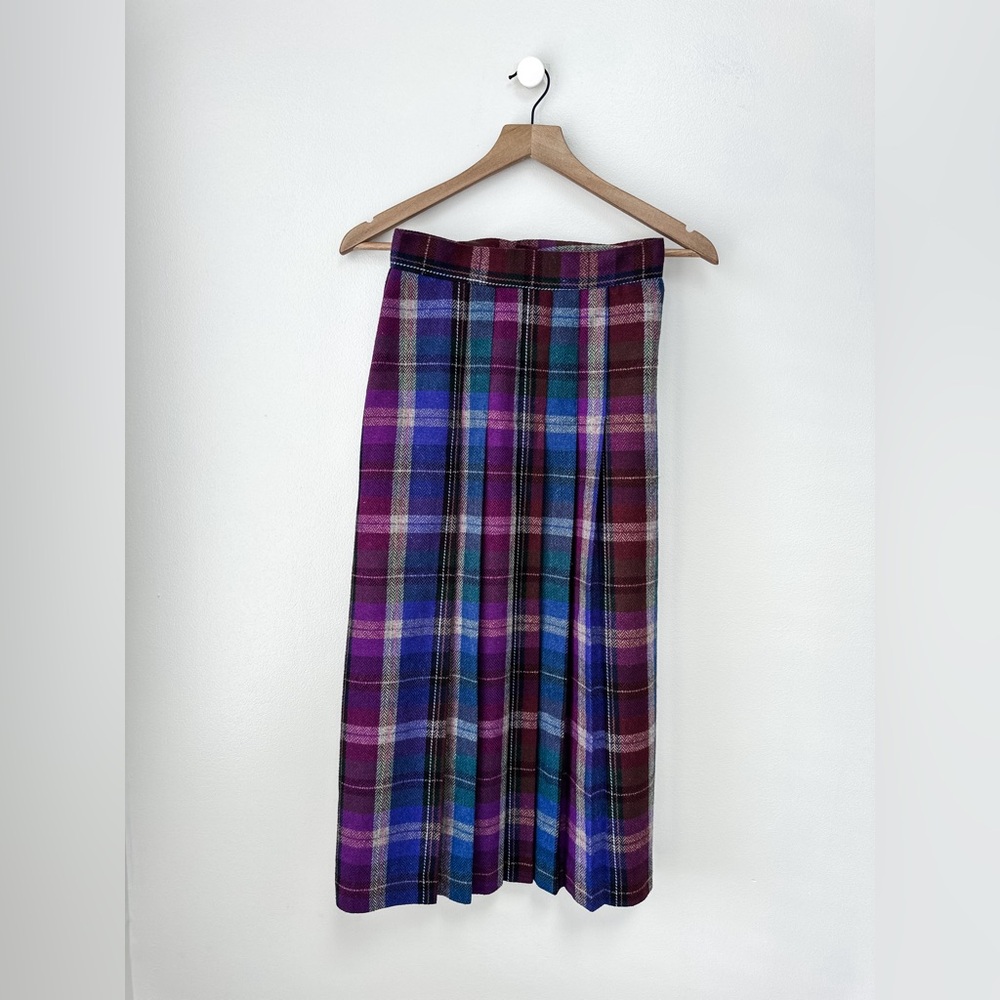 Vintage 1980s Pleated Wool Plaid Skirt Emily St. John Size 7-8